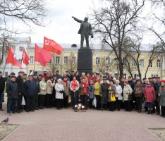 В сквере В.И.Ленина